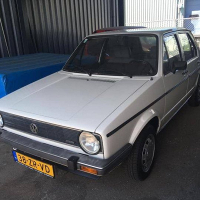 Volkswagen Golf golf gl diesel 40 kw