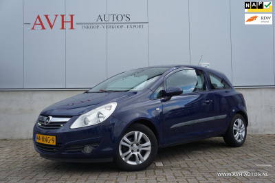 Opel Corsa 1.0-12v essentia