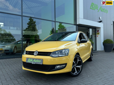 Volkswagen Polo 1.4-16v r-line * carplay * pdc * airco