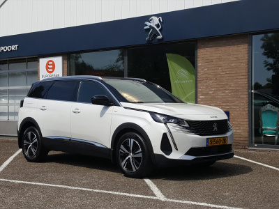 Peugeot 5008 gt 1.2-puretech-130pk (vol)automaat/eat8 navigatie | cruise & climate control | achteruitrijcamera | dodehoekbewaking | p-hulp | stoelverwarming | bt