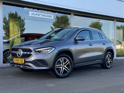 Mercedes-Benz Gla-klasse 250 e business line progressive automaat , afneembare trekhaak ,apple-carplay