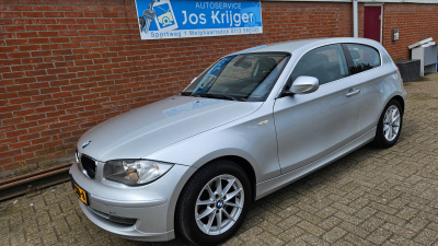 BMW 1 Serie 118i business line