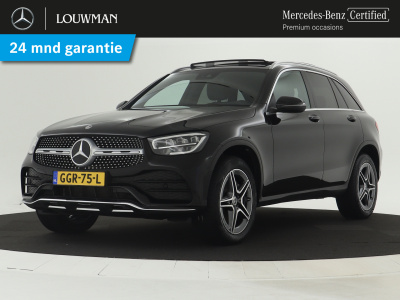 Mercedes-Benz Glc 300 e 4m amg plug-in hybride | trekhaak | panoramadak | sfeerverlichting | led | easy-pack achterklep | digitaal dashboard | inclusief 24 maanden mercedes-benz certified garantie voor europa.