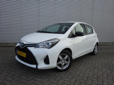 Toyota Yaris 1.5 hybrid business plus climate / trekhaak / stoelverwarming