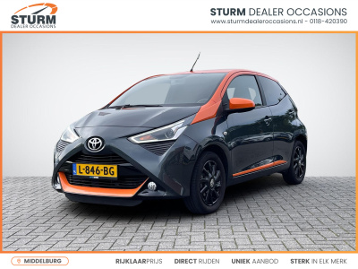 Toyota Aygo 1.0 vvt-i x-jbl | apple carpaly/android auto | achteruitrijcamera | climate control | dab | bluetooth tel. | lm velgen | rijklaarprijs!