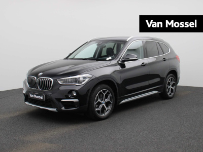 BMW X1 sdrive18i executive aut. | leder | navigatie | ecc | camera | pdc | lmv | led | stoelverwarming | head-up display