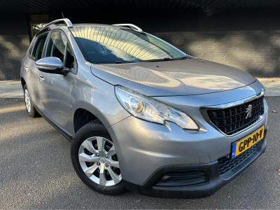 Peugeot 2008 1.2 puretech active // 56.000km! //