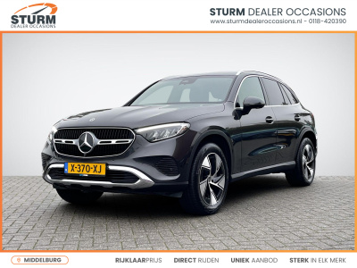 Mercedes-Benz Glc 300e 4matic luxury line nl-auto | panoramadak | sfeerverlichting | contourstoelen | 360° camera | stoelverwarming + ventilatie | adapt. cruise control | rijklaarprijs!