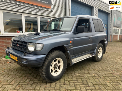 Mitsubishi Pajero 2.8 gls high roof airco