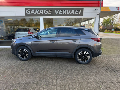 Opel Grandland X 1.2 turbo business elegance