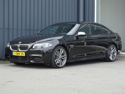 BMW 5 Serie m550xd | b&o | hud | aapt. led | pano | 20"