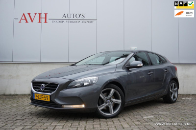 Volvo V40 1.6 t3 summum