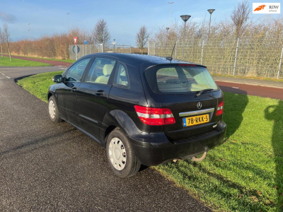 Mercedes-Benz B-Klasse 160 blueefficiency business class