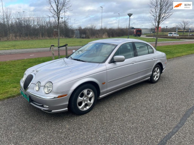 Jaguar S-Type 3.0 v6 executive automaat