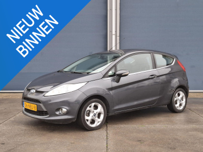 Ford Fiesta 1.25 titanium benzine / n.a.p / airco/ apk t/m  9-2025