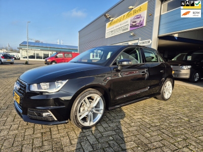 Audi A1 Sportback 1.0 tfsi adrenalin s-line