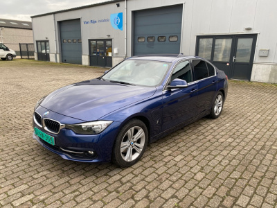 BMW 3-serie 330e