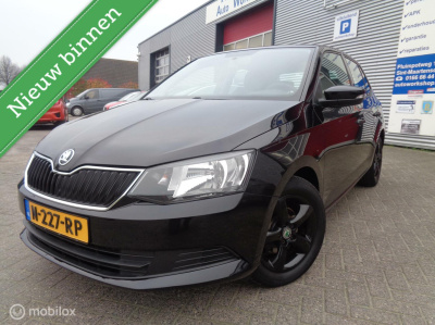 Skoda Fabia 1.0 active/airco/lm velgen/stuurbekr/5 deurs