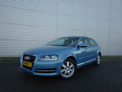 Audi A3 1.8 tfsi attraction pro line airco / navi / elektr. ramen / nap