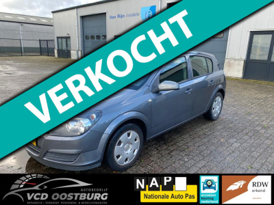 Opel Astra 1.4 cosmo