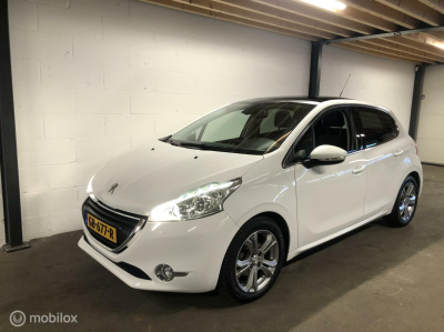 Peugeot 208 1.2 puretech blue lease premium