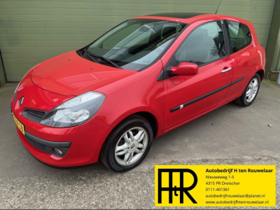 Renault Clio 1.6 - 16v exception panodak leder bekl.