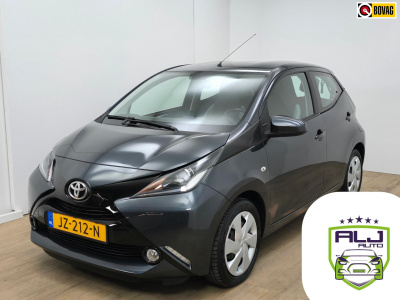 Toyota Aygo occasion 1.0 vvt-i x-play met parkeercamera (!) | tweedehands toyota aygo in antracietgrijs | unieke km | aljauto