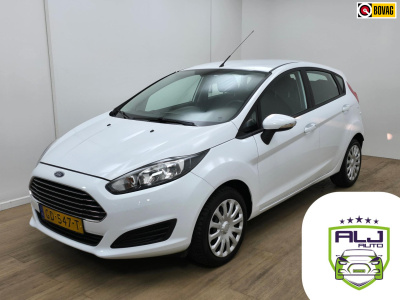 Ford Fiesta occasion 1.0 style met cruisecontrol en bluetooth audio | tweedehands ford fiesta in wit en 5 deurs | ruime kofferbak