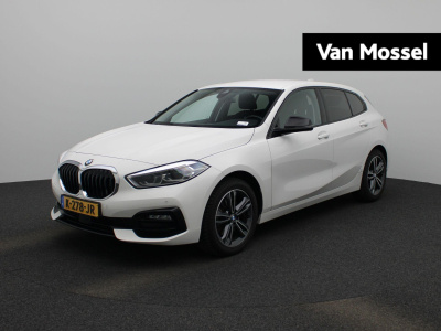 BMW 1 Serie 118i executive edition | navigatie | climate control | parkeer sensoren | lmv | trekhaak | half leder | virtual cockpit | lmv