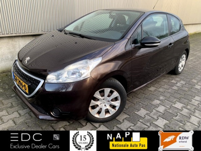 Peugeot 208 1.0 vti airco | trekhaak | cruise control etc.