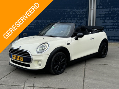 Mini Cooper Cabrio mini 1.5 chili serious business nieuwe motor / leder / led / navi / n.a.p