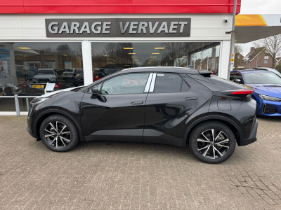 Toyota C-hr 2.0 plug-in hybrid 220 dynamic