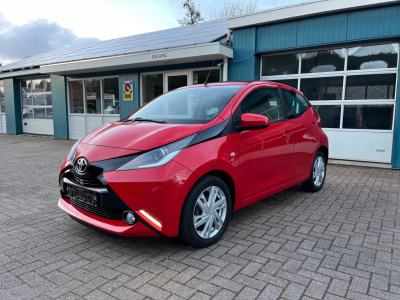 Toyota Aygo 1,0 vvti x-play