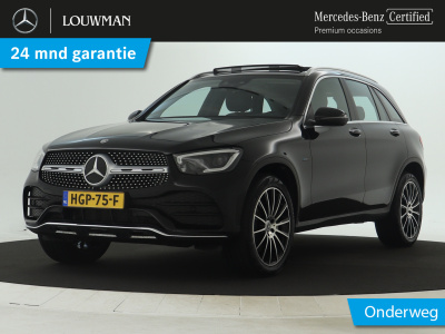 Mercedes-Benz Glc 300 e amg plug-in hybride | panoramadak | burmester | multibeam led | inclusief 24 maanden mb certified garantie voor europa.