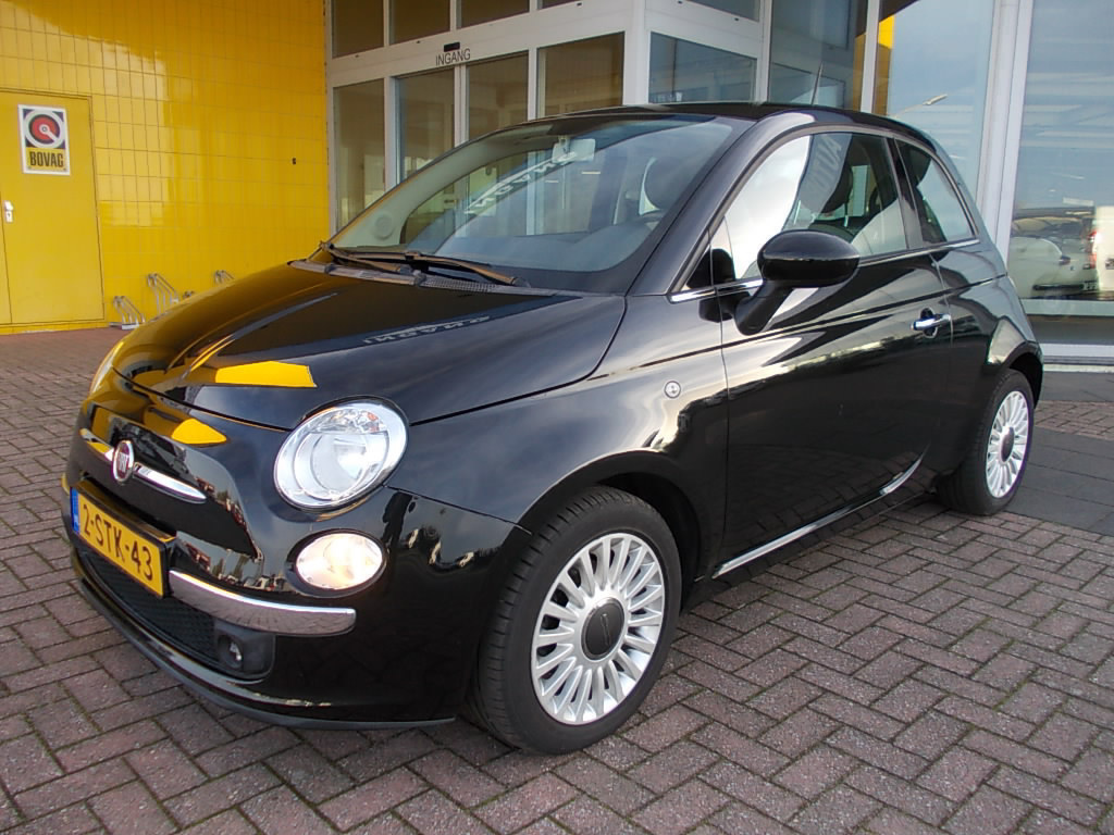 Fiat 500 0.9 twin-air 63kw lounge airco, panorama dak