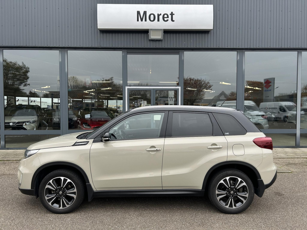 Suzuki Vitara 1.4 boosterjet style smart hybrid