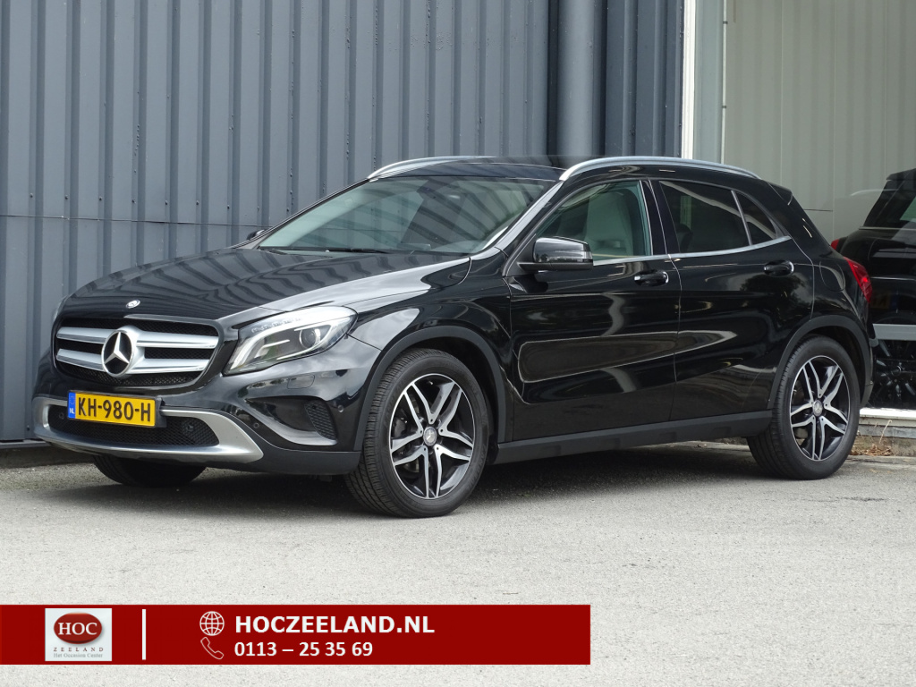 Mercedes-Benz Gla-klasse 200 prestige automaat | led | pano | el. koffer