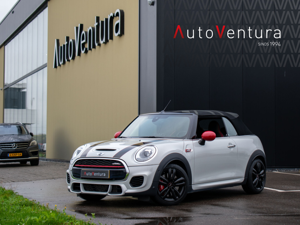 Mini Cooper Cabrio mini 2.0 john works | nap kilometers | nederlandse auto | full option