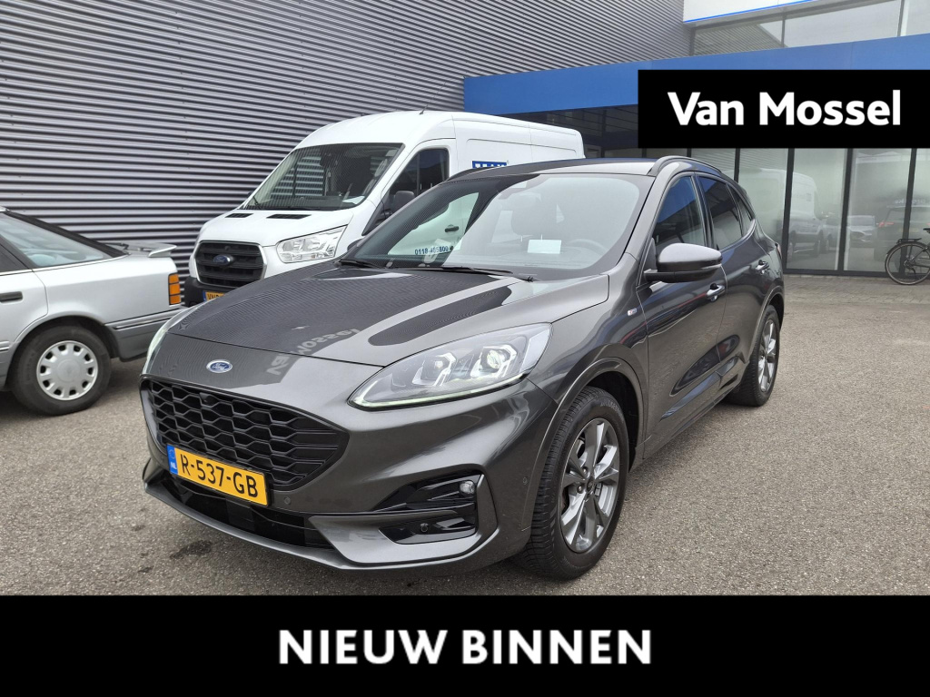 Ford Kuga 1.5 ecoboost st-line | trekhaak | trekgewicht 1800 kilo | adaptieve cruise control | winter pakket | technology pakket | apple carplay / android auto