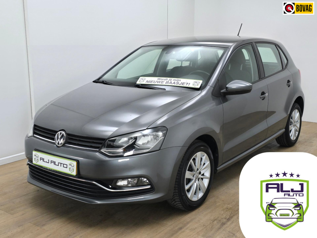 Volkswagen Polo occasion 1.2 tsi highline uitvoering | tweedehands volkswagen polo in antracietgrijs | heel zuinig bluemotion ! |