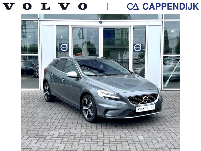 Volvo V40 t3 153pk aut6 polar+ sport| panodak| camera| h&k sound| keyless|