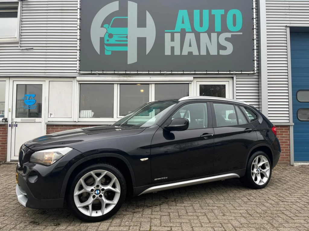 BMW X1 sdrive20d executive | nap | keurig onderhouden