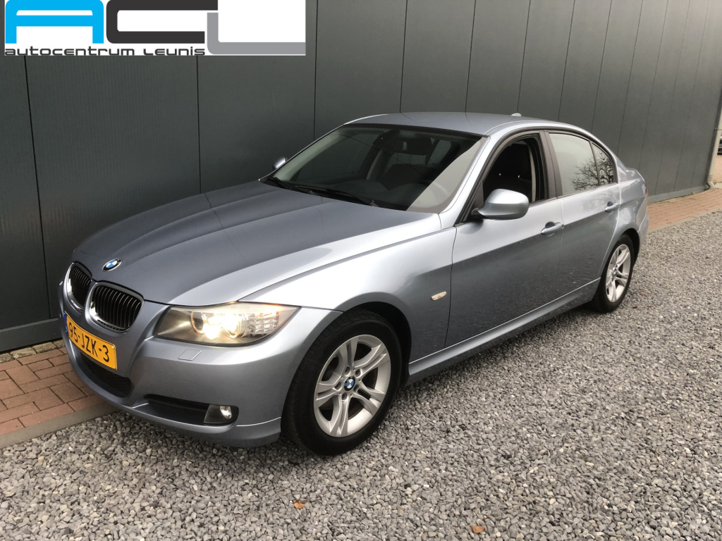 BMW 3-serie 316i executive business line sedan