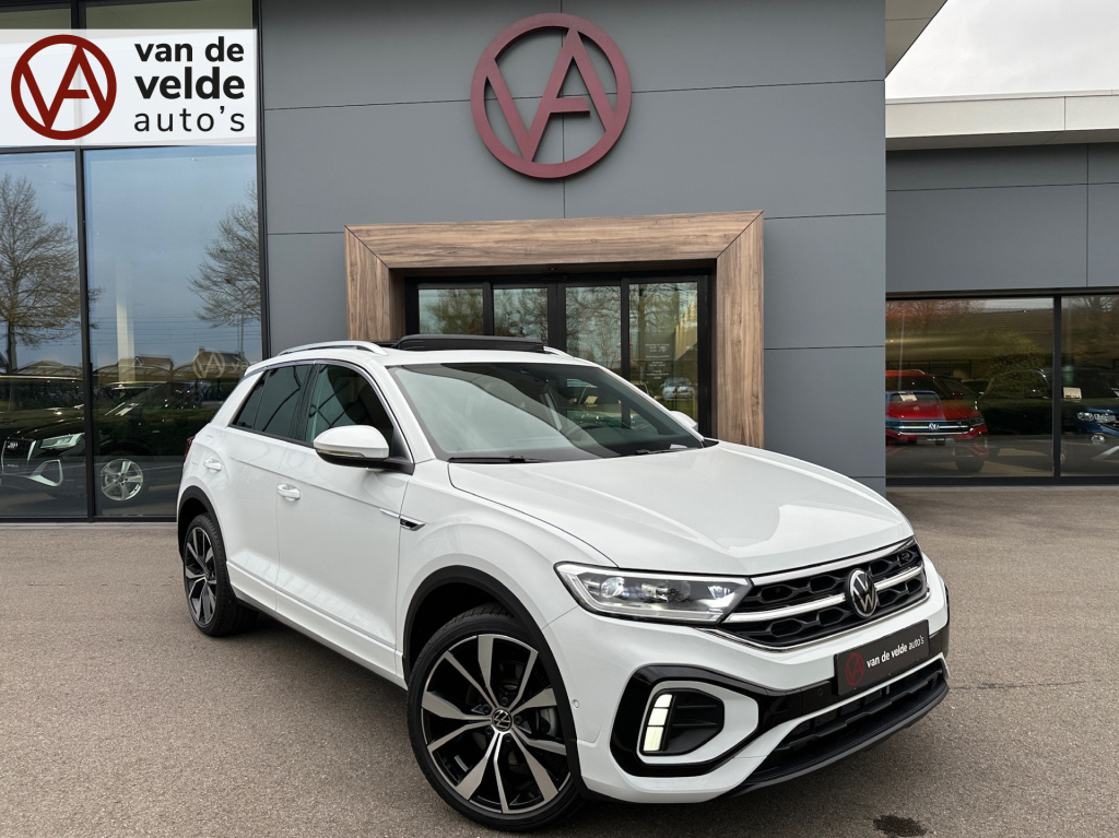 Volkswagen T-roc 1.5 tsi 150pk dsg r-line | panodak | 19 inch | camera | keyless | dode hoek | rijklaar incl. garantie