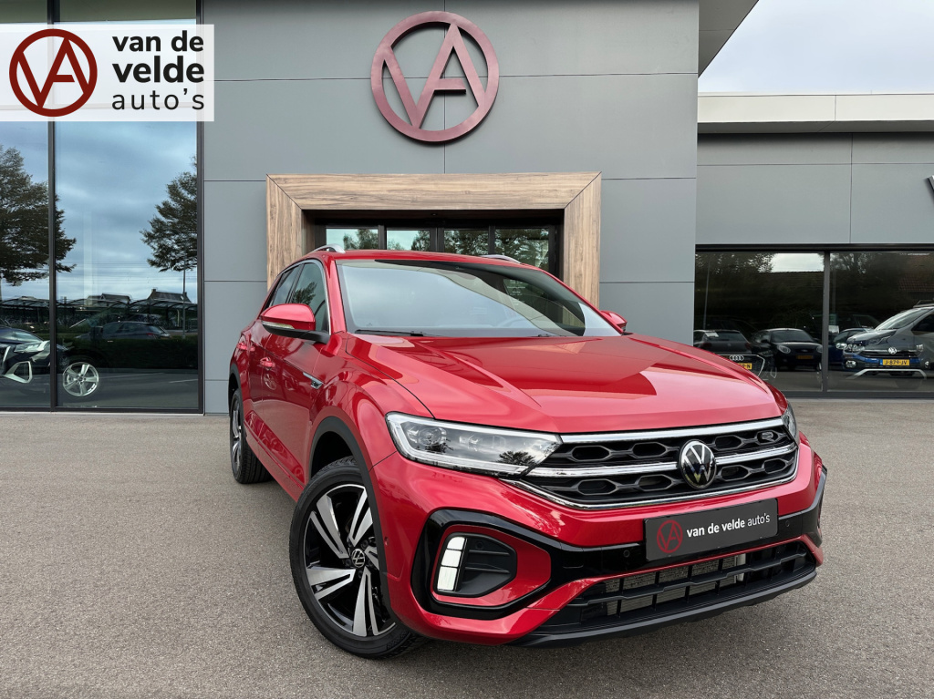 Volkswagen T-roc 1.5 tsi 150pk dsg r-line | camera | keyless | elek. achterklep