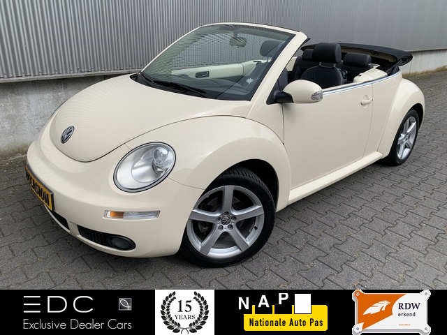 Volkswagen New Beetle cabriolet 1.6 leder | parkeersensoren | airco | stoelverwarming etc.