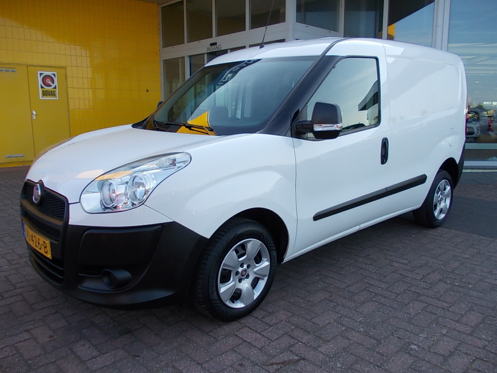 Fiat Doblo 1.3 jtd 90pk multijet 91000km airco, sch.deur