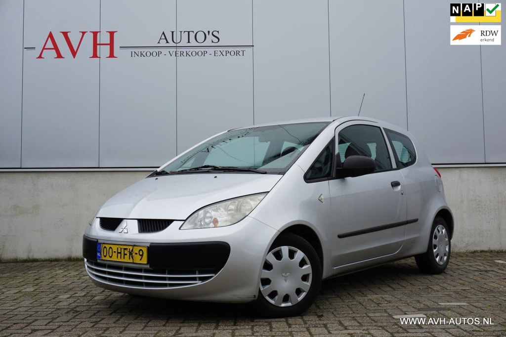 Mitsubishi Colt 1.1 silverline