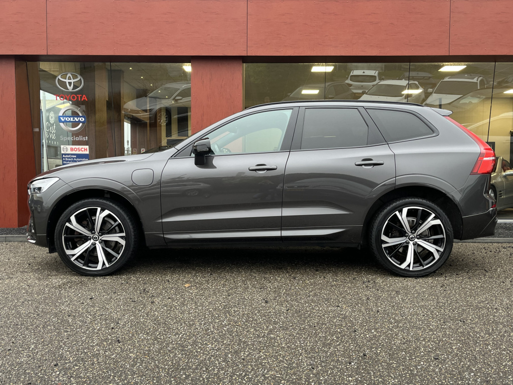 Volvo XC60 2.0 t6 plug-in hybrid awd r-design | harman/kardon | pano | 21'' | pilot assist