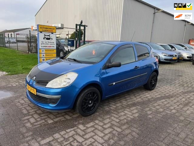 Renault Clio 1.2-16v authentique